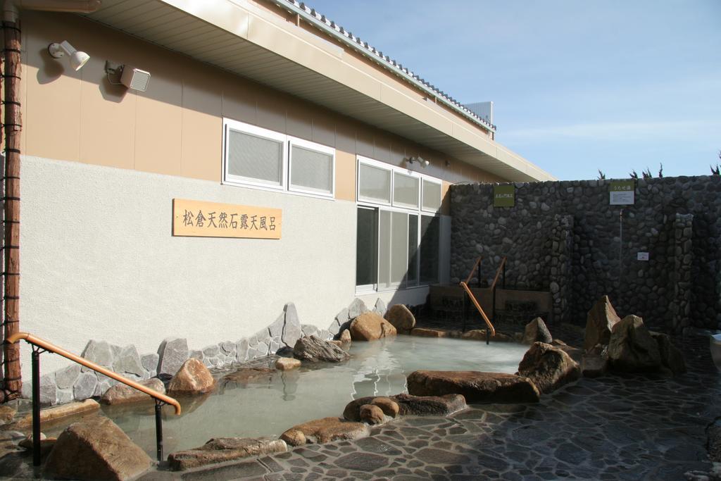 Natural Onsen Hostel Hidamari No Yu Takayama  Exterior foto